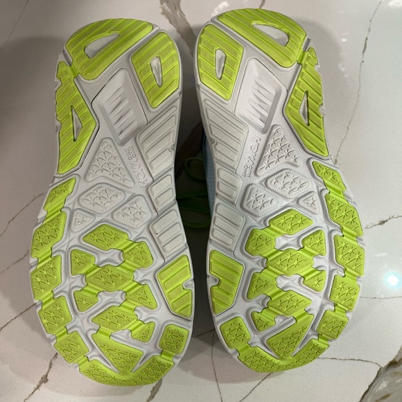 Hoka Arahi 7 Running Shoes Women’s Size 8.5D Color Blue - Picture 8 of 8